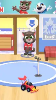 Talking Tom Town скриншот 1