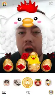 YouCam Fun скриншот 3